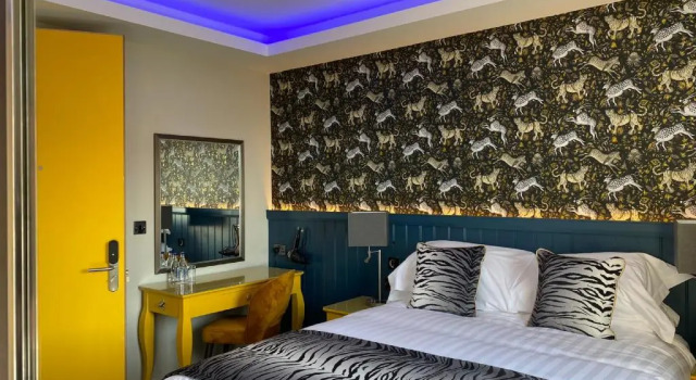 Crown Quarter, Забронировать Отель Отели Уэксфорд 3 звезды, 3*