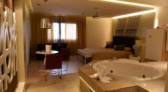 Двухместный номер Superior Kadrit Hotel