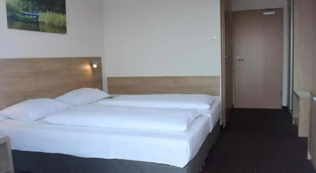 Hotel Huszcza, Book Hotel Mragowo Warmia-Masuria