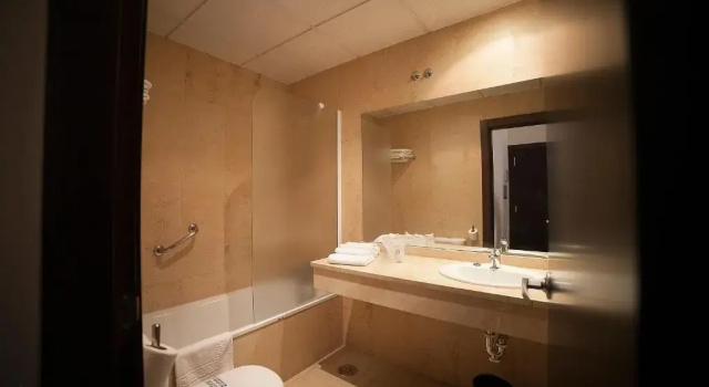 Трёхместный номер Standard Hotel El Mesón