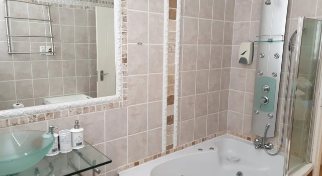 Двухместный номер Standard с балконом и с видом на сад Belurana Collection River Manor