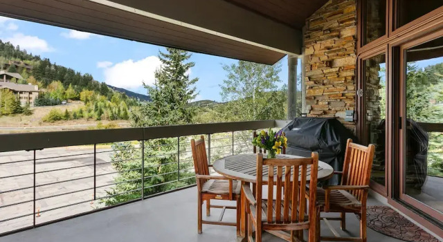Номер Standard Powder Run at Deer Valley Resort - Four Bedroom Condo with Hot Tub #A32 4 Condo
