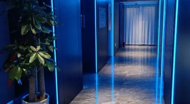 KDA E-sports Hotel, Rezervovat Hotel Fengjing Čína