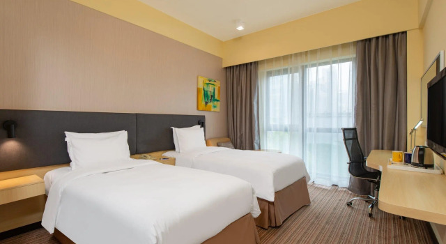 Двухместный номер Standard с видом на реку Holiday Inn Express Shanghai Putuo by IHG