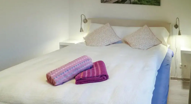 Awesome Apartment in Gelbensande With 1 Bedrooms and Wifi