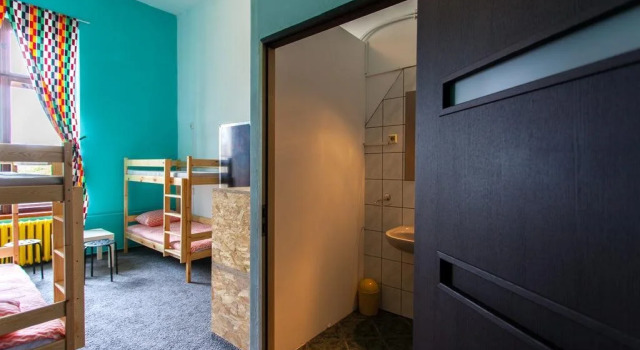 Locomotive Hostel, Réserver Auberge de jeunesse Auberges de jeunesse à Basse-Silésie, Auberge de jeunesse