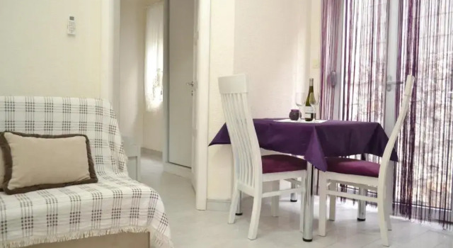 Апартаменты c 1 комнатой Apartments Parapid