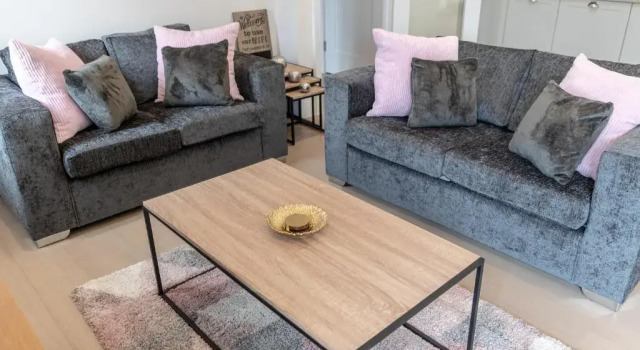 Апартаменты Superior Green Park Village Serviced Apartments