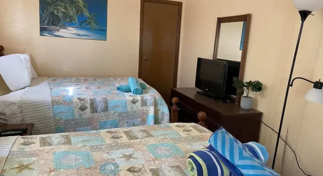 Holiday Court 11 - Sea Cat