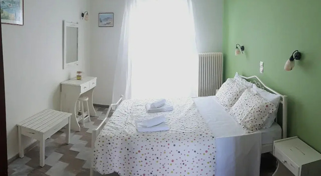 Двухместные апартаменты Antzela Apartments