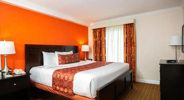 Люкс The Wilshire Grand Hotel