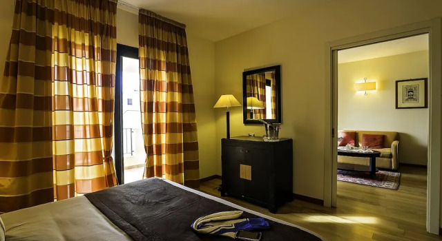 Люкс с балконом Mahara Hotel & Wellness