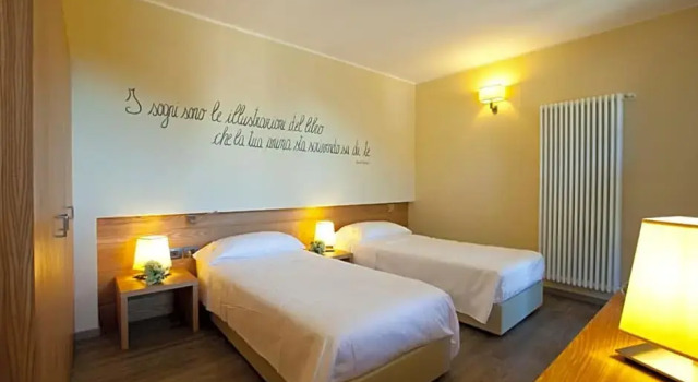Номер Superior Harmony Suite Hotel