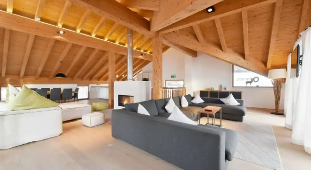 Шале Luxury с 4 комнатами с балконом и с видом на горы Mountains Chalets