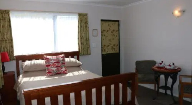 Studio 404, Buchen Sie Hotel Hotels in Taranaki mit Parkplatz, Parkplätze