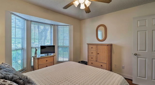 Коттедж Pet-friendly Amelia Island Home ~ 1 Mi to Beach!