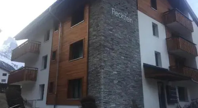 Pollux Family Apartment, Забронировать Апартаменты/квартира Отели Церматт с парковкой, рядом с Горнолыжный подъемник Маттерхорн Гласье Парадайз, Парковка