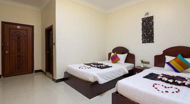 Angkor Indradevi Boutique, Забронировать Бутик-отель Отели Сиемреап 3 звезды, 3*