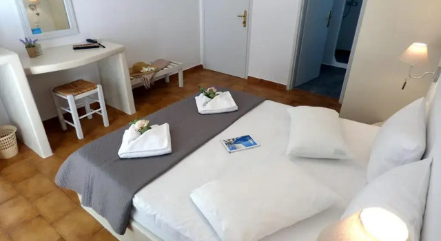 Двухместный номер Standard Цокольный этаж с видом на внутренний двор Tassoula Rooms
