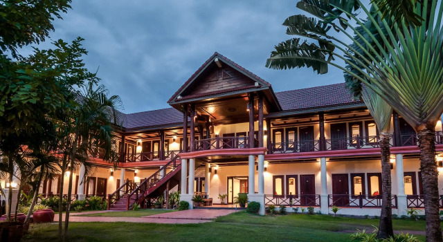 Little Eden Hotel, Book Hotel Ban Dondét Champasak