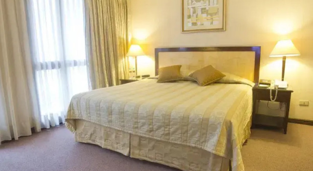 Двухместный номер Standard Herald Suites Solana