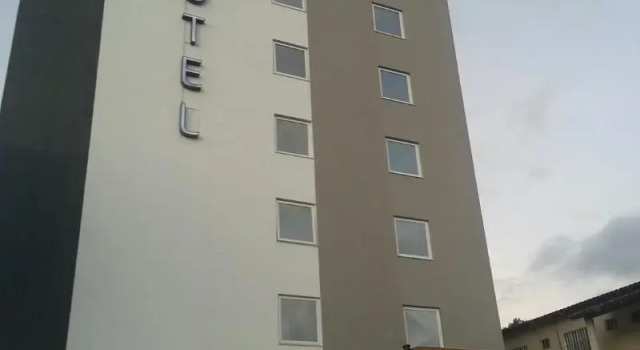 ibis Aracruz, Забронировать Отель Аракрус Эспириту-Санту