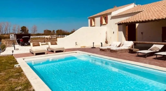Номер Standard Mas Lou Caloun - Chambre dHôte face à la piscine en Camargue - Les Saintes Maries de la Mer