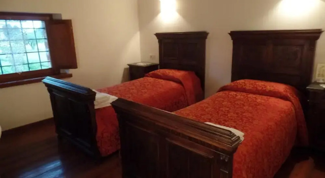 Agriturismo il Vagabondo, Buchen Sie Bauernhof Hotels in Buttrio mit Parkplatz, Parkplätze