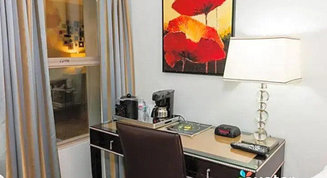 Номер Standard L.A. Sky Boutique Hotel