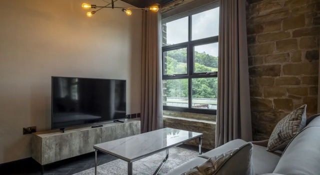 Апартаменты Premium Bowers Mill Aparthotel