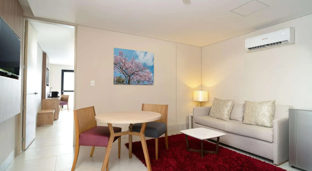 Номер Standard c 1 комнатой с балконом Hilton Garden Inn Cali Ciudad Jardin