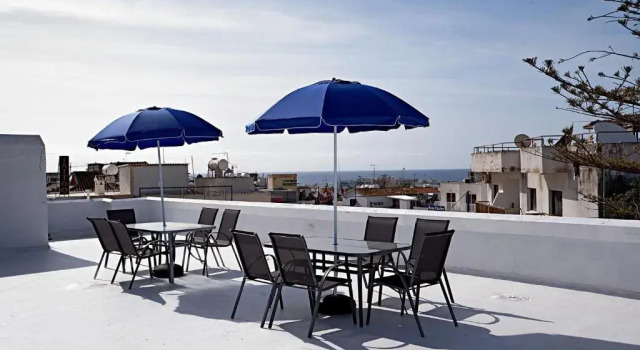 Апартаменты Цокольный этаж Pieris Apartments