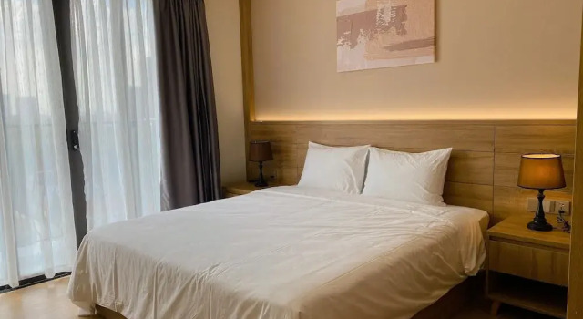 Апартаменты c 1 комнатой с балконом и с видом на город PH Hotel & Apartment