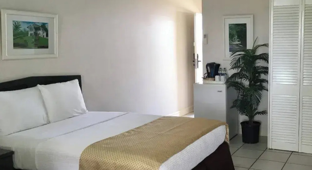 The Royal Hotel, Prenota Hotel San Fernando Trinidad
