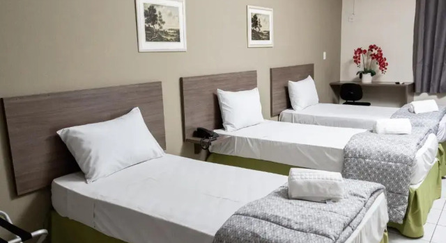 Номер Standard Astor Hotel