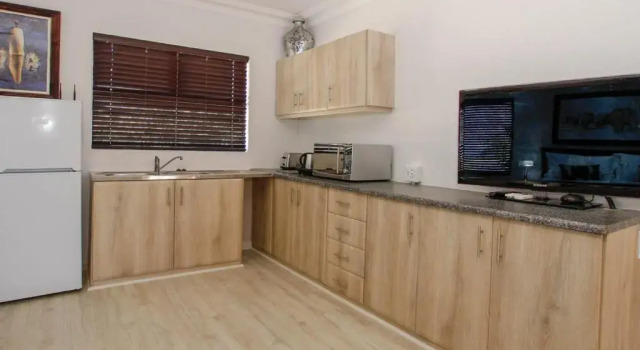 Студия 14 on Braemar Studio Apartment