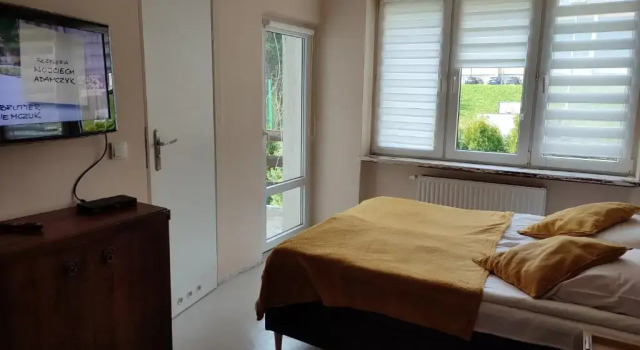 Homestay Willa Anna, Забронировать Отель Отели Карпач с парковкой, рядом с Kolorowa Ski Lift, Парковка