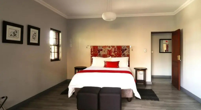 Апартаменты Port Del Mar Guesthouse