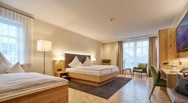 Трёхместный номер Standard Hotel Weis