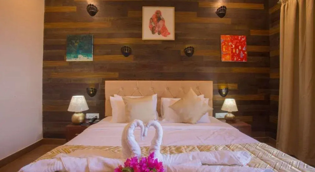 Neelam the Glitz, Book Resort Hotels in Goa with a Pool, Swimming Pool