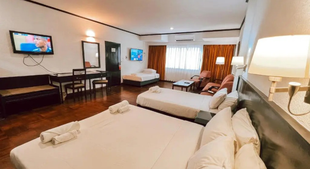 Семейный номер Standard Le Charme Vientiane Hotel
