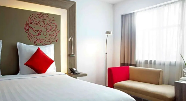 Номер Premier Novotel Jakarta Gajah Mada