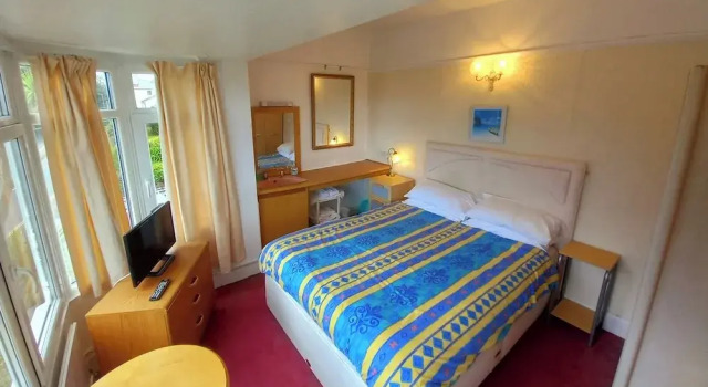 Номер Economy Castleton Hotel - Just For Adults