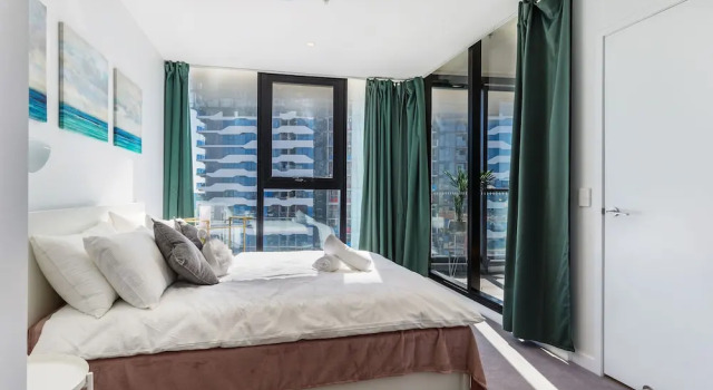 Апартаменты Comfort с 2 комнатами с балконом FV Dream 2 BED Apt+ Pool+ Free Parking Qfv211-16