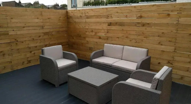 Апартаменты Modern 2 Bedroom Flat with private outdoor terrace