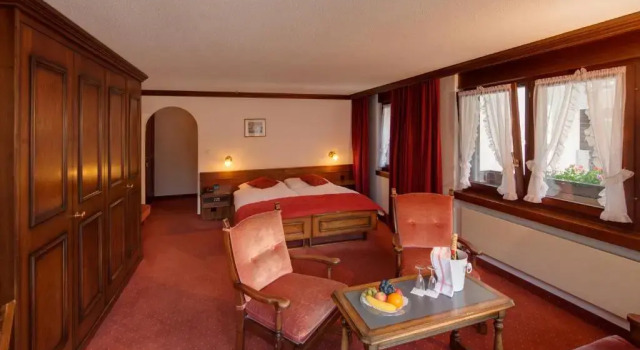 Полулюкс Economy Hotel Astoria