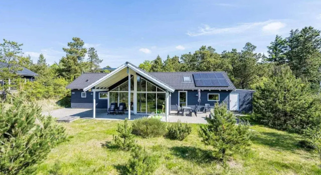 Коттедж 10 person holiday home in Nørre Nebel
