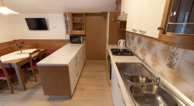 Апартаменты c 1 комнатой Apartments & Rooms Malej