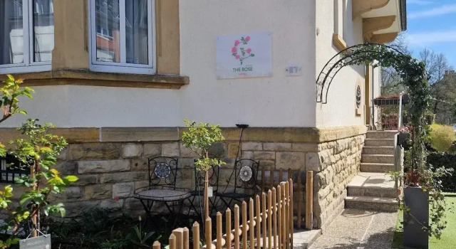 Hotel The Rose by Goeres, Rezerwuj Hotel Hotele w Belair z parkingiem, Parking