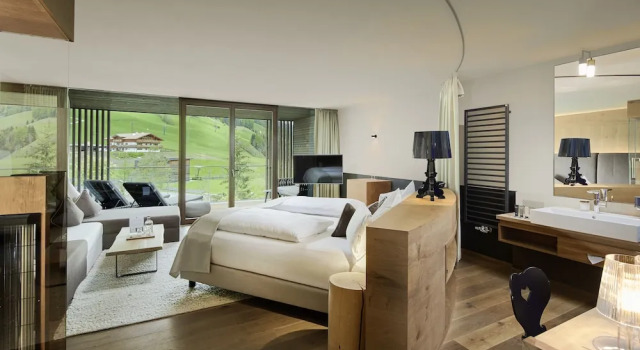 Номер Deluxe Amonti Wellnessresort